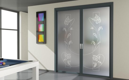Porte iin Vetro. Porta in vetro Flat F1 scorrevole con binario per controsoffitto. Azienda Foa Porte