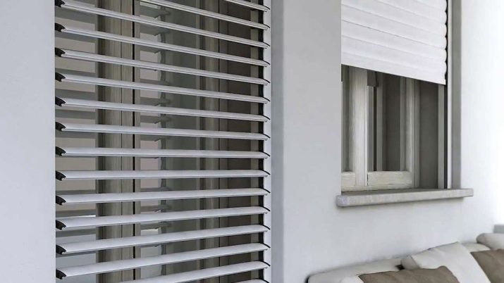 Tapparelle avvolgibili. Avvolgibile in alluminio. Sistema Antiscasso. Azienda Pinto S.r.l. Autobloccante
