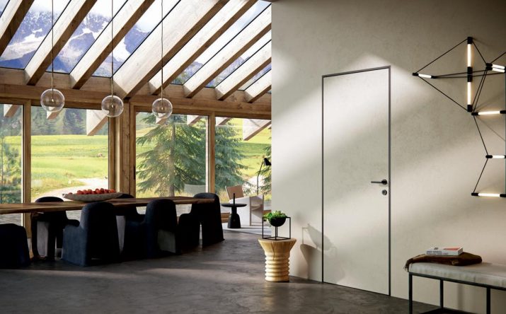Porta a filo muro in legno, Sistema Zero. Azienda FerreroLegno S.p.A.