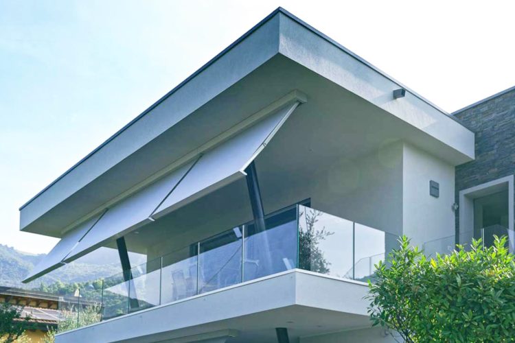 Tenda a bracci R75 Stone.  BT Group S.r.l.